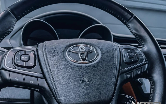 Toyota Avensis cena 42900 przebieg: 248947, rok produkcji 2015 z Czerwionka-Leszczyny małe 254